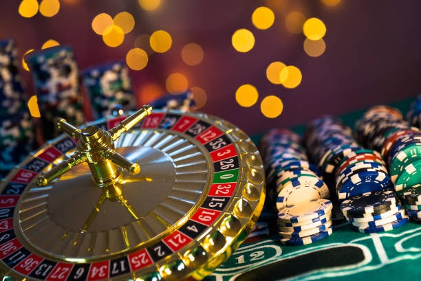 365raja live baccarat player interface showing bet placement and real-time card reveal
